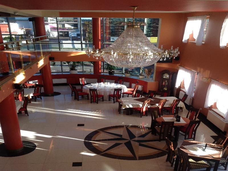 Vinci Hotel Airport Modlniczka Εξωτερικό φωτογραφία